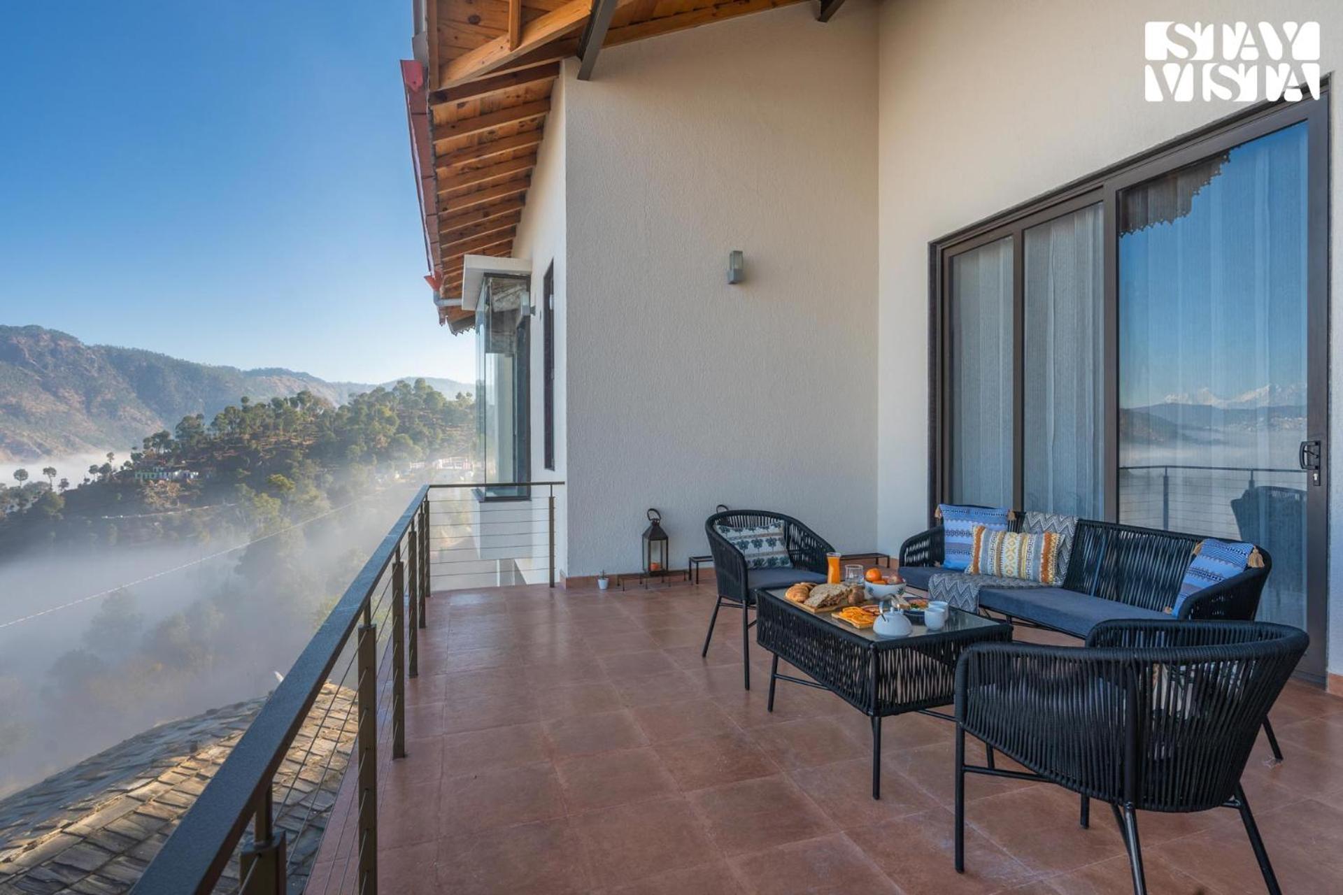Stayvista At Amulyam Villa With Lawn & Bonfire Mukteshwar Extérieur photo