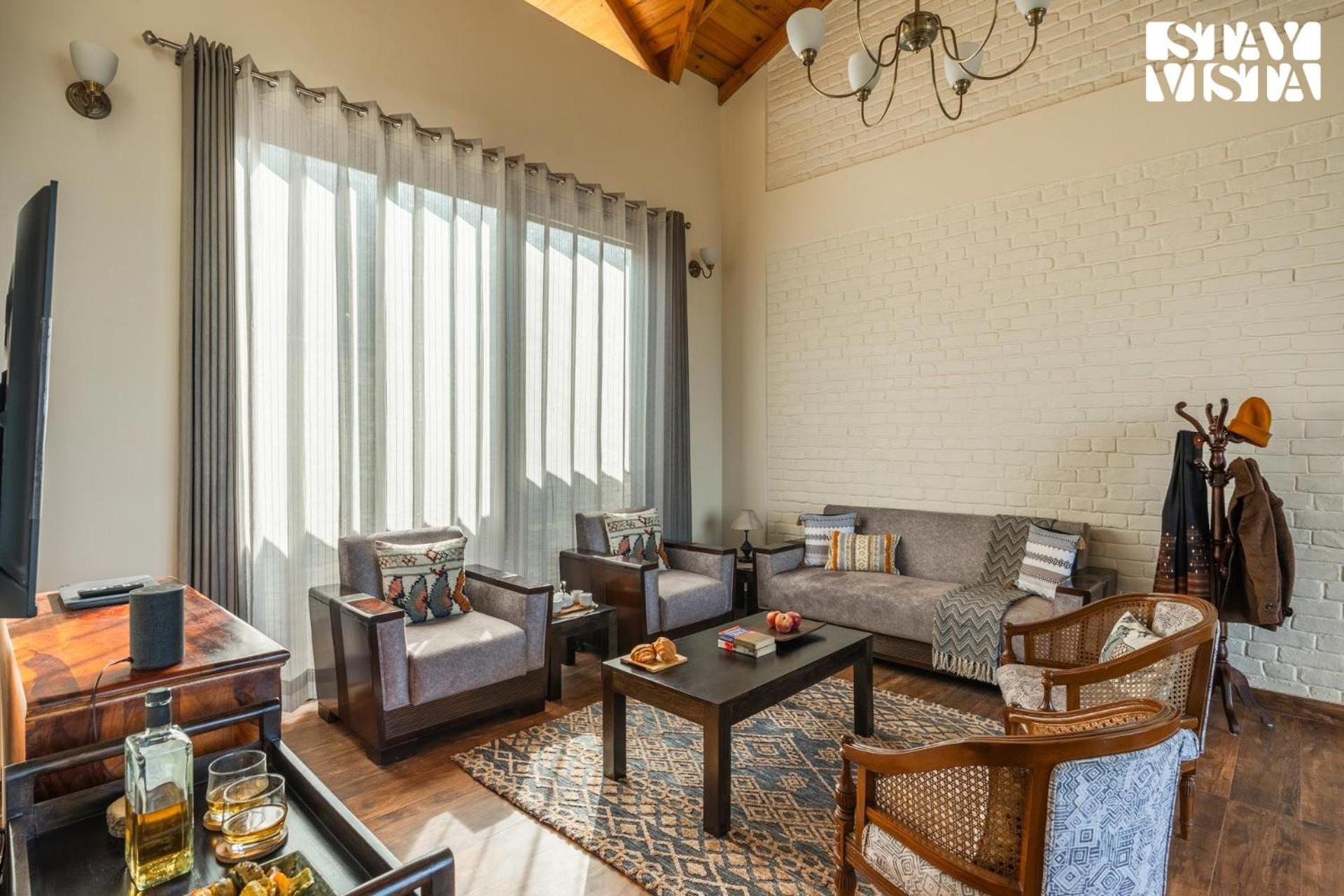 Stayvista At Amulyam Villa With Lawn & Bonfire Mukteshwar Extérieur photo